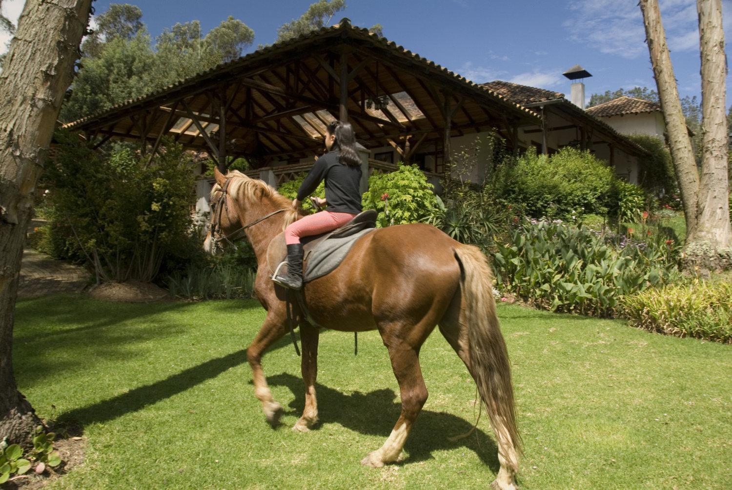 קואנקה Hosteria Caballo Campana מראה חיצוני תמונה